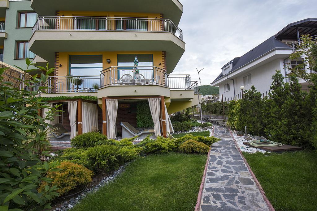 Jbh Hotel Sveti Vlas Exterior foto