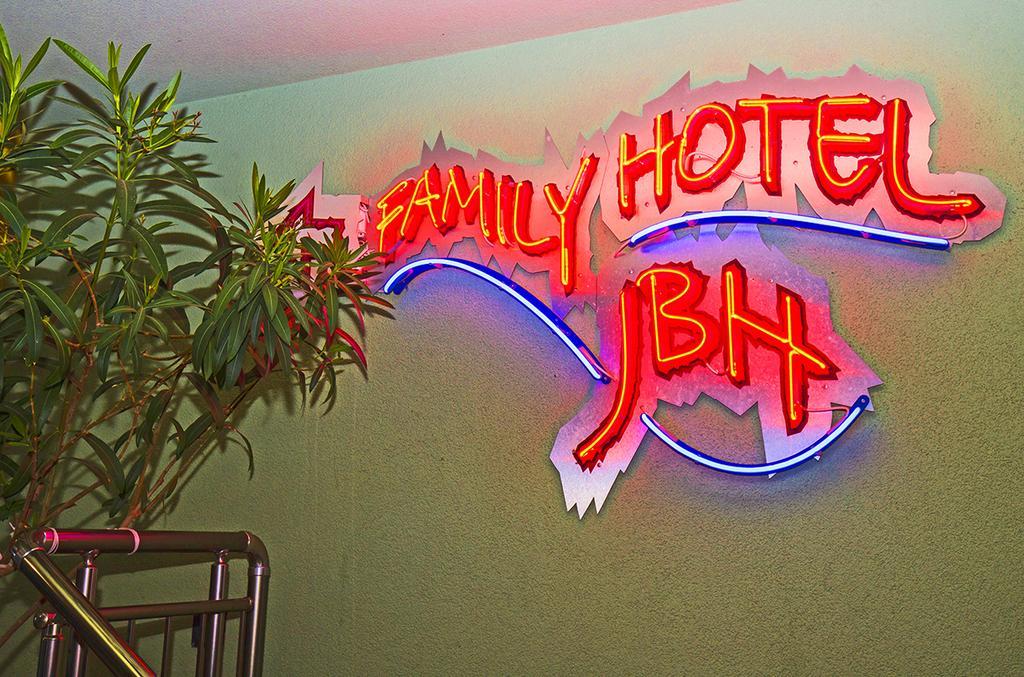 Jbh Hotel Sveti Vlas Exterior foto
